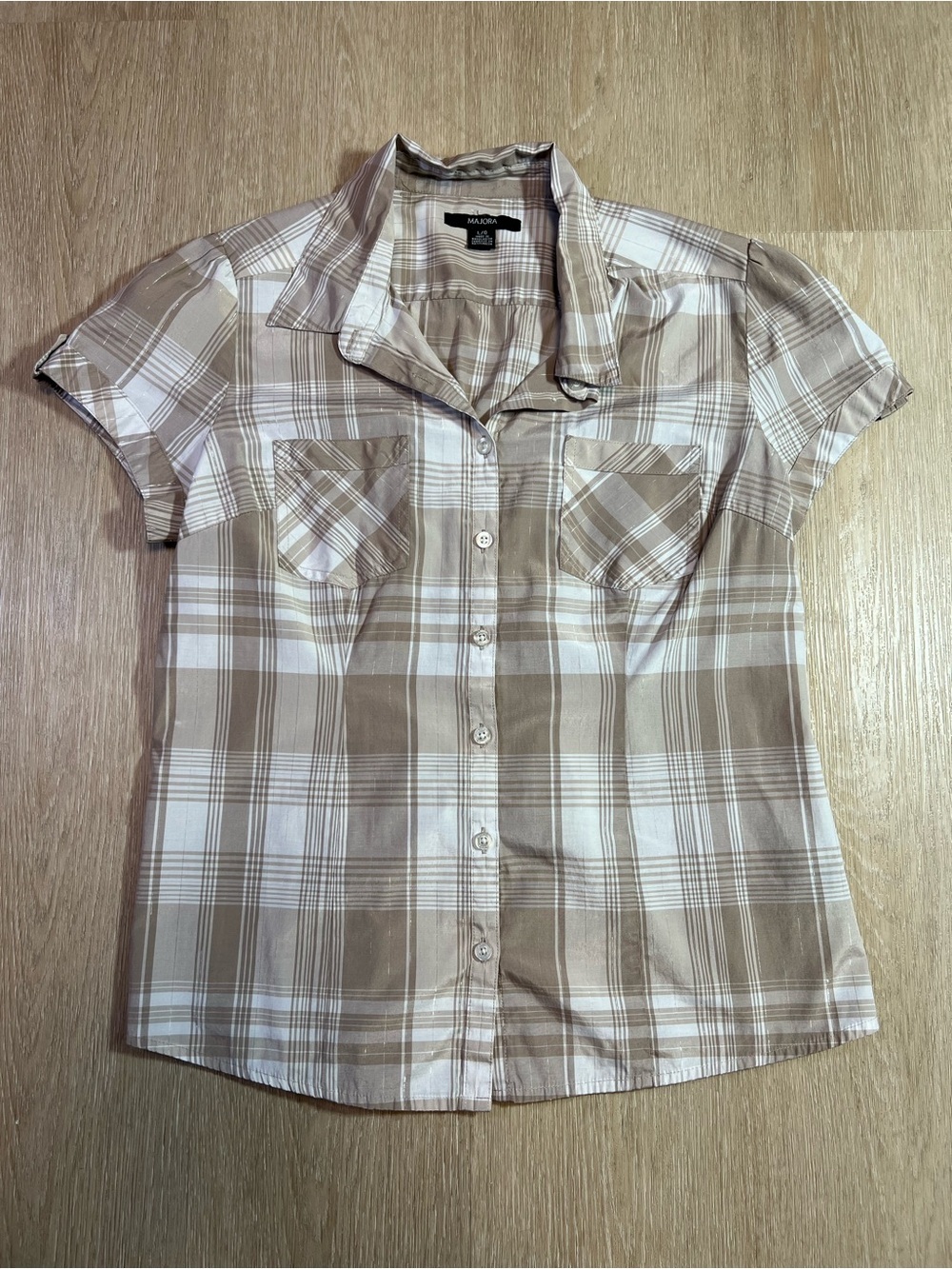 Gorgeous Y2K Beige Plaid Shimmer Top with Chic Cinched Back